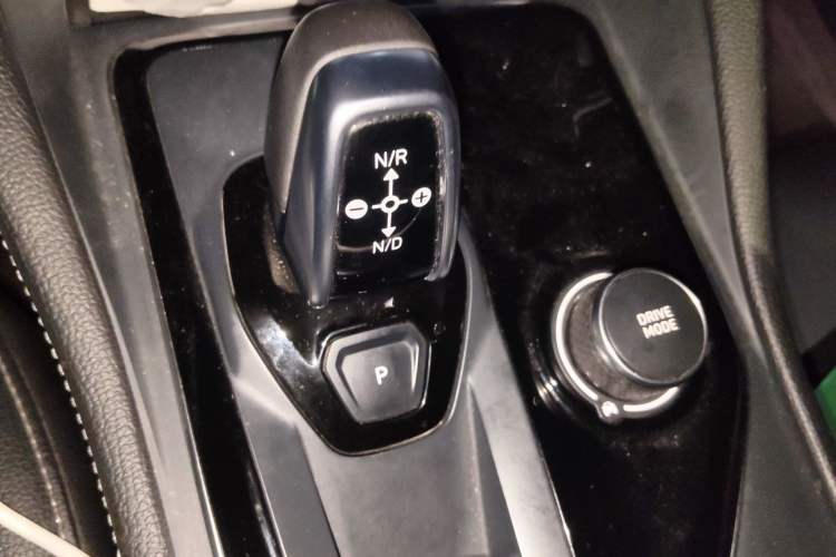 Used Lynk & Co 03 2021 2.0TD Automatic Jing Plus Gear Lever