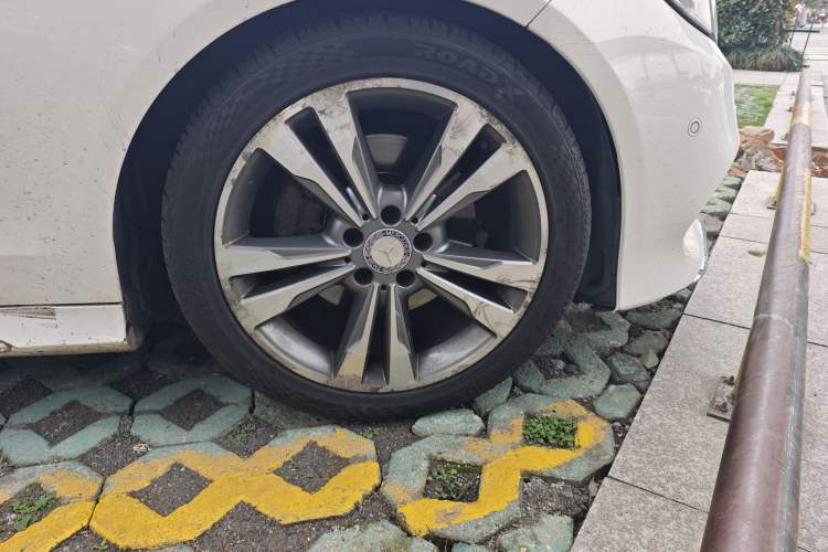 Used Mercedes-Benz E-Class 2015 E 260 L Sport Edition