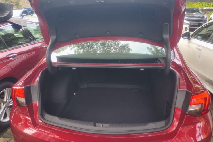 Used Buick Regal 2019 20T Elite Version China VI Standard