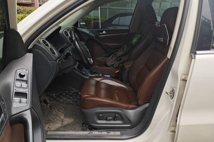 Used Volkswagen Tiguan 2015 1.8TSI Automatic Two-Wheel Drive Luxury Model Left Front Seat