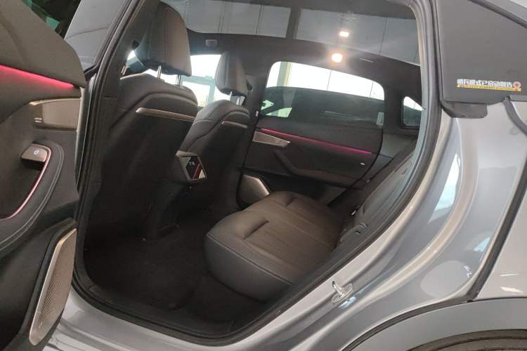 Used ONVO L60 2024 60 kWh Rear-Drive Version