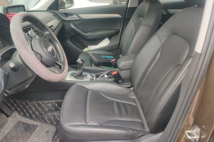 Used Audi Q3 2015 35 TFSI Comfort Model
