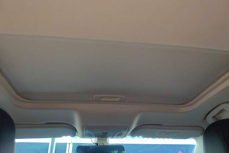 Used Hongqi H5 2022 Classic Model Facelift 1.5T DCT Qiyun Edition Headliner