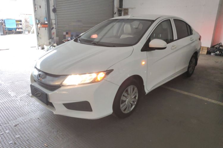 Used Honda City 2015 1.5L manual Comfort version