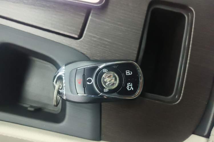 Used Buick LaCrosse 2022 Avenir Avia First Edition
