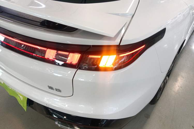 Used CHANGAN Eado 2025 Blue Whale 1.5T 500Bar Flagship Model
