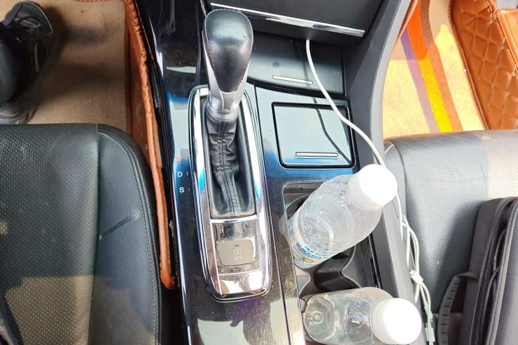 Used Honda Spirior 2015 2.4L Prestige Edition Gear Lever