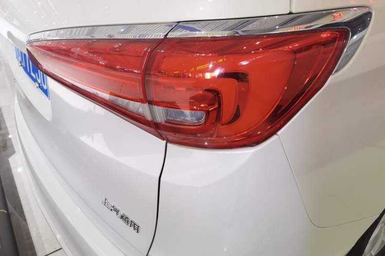 Used Buick GL8 2018 ES 28T Comfort Model China VI Standard
