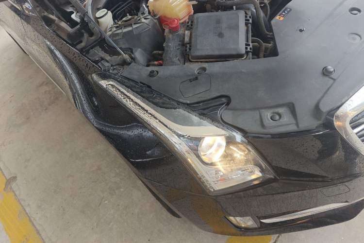 Used Cadillac ATS-L 2017 28T Fashion Edition Right Front Headlight