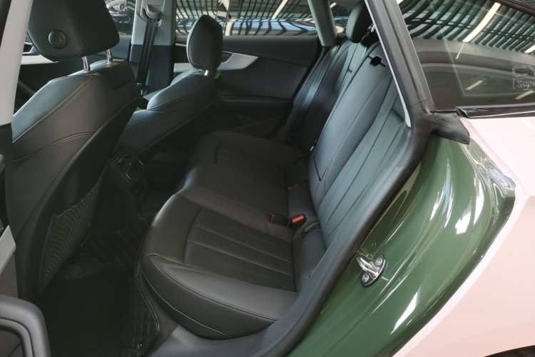 Used Audi A5 2024 Sportback 40 TFSI quattro Luxury Dynamic Model