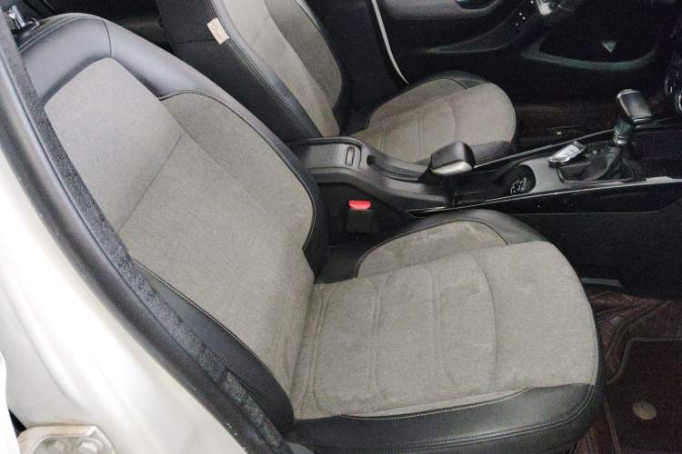 Used Citroen C3-XR 2019 230THP DCT Active Version Right Front Seat