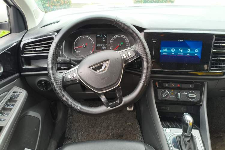 Used Jetta VS5 2021 280TSI Automatic Enjoyment Model Steering Wheel