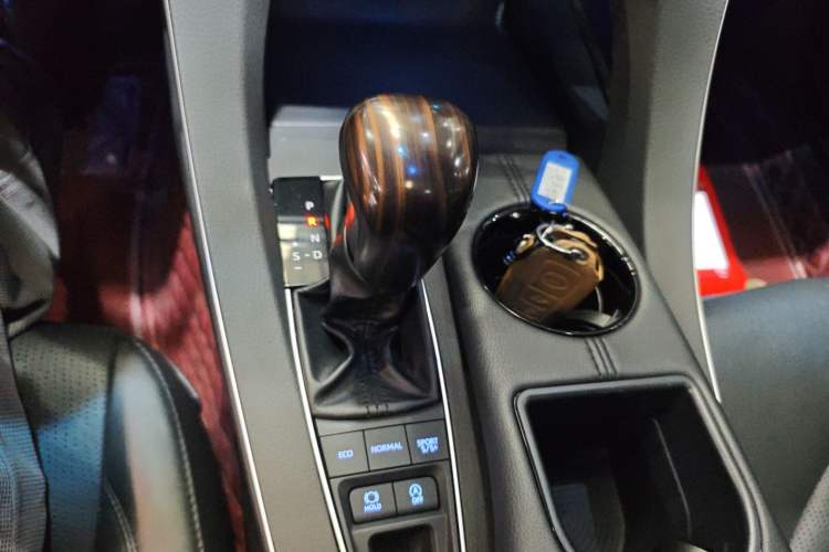 Used Toyota Avalon 2021 2.5L Luxury Edition
