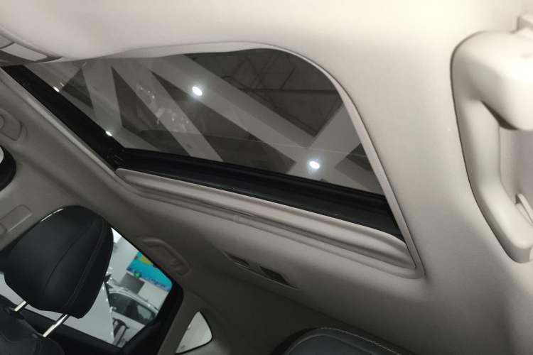 Used Mazda CX-5 2022 2.0L Automatic Two-Wheel Drive Zhiya Version Headliner