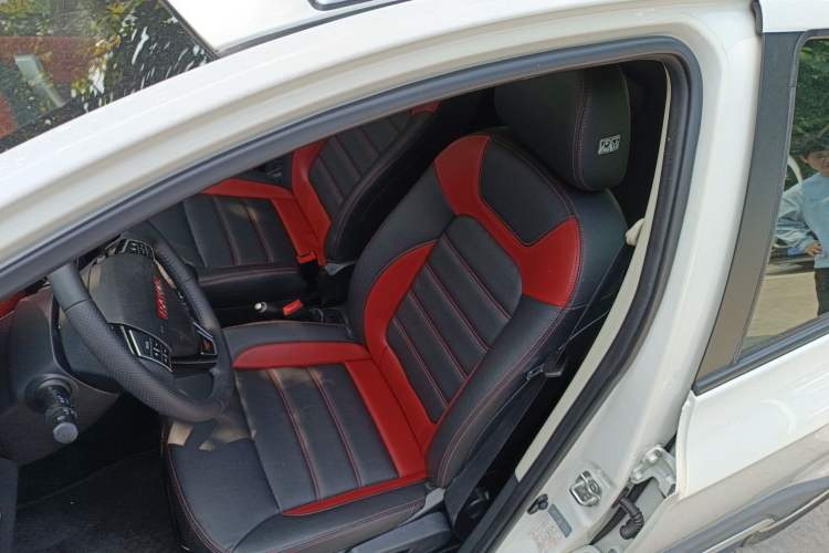 Used Haval H1 2015 1.5L AMT Luxury Model