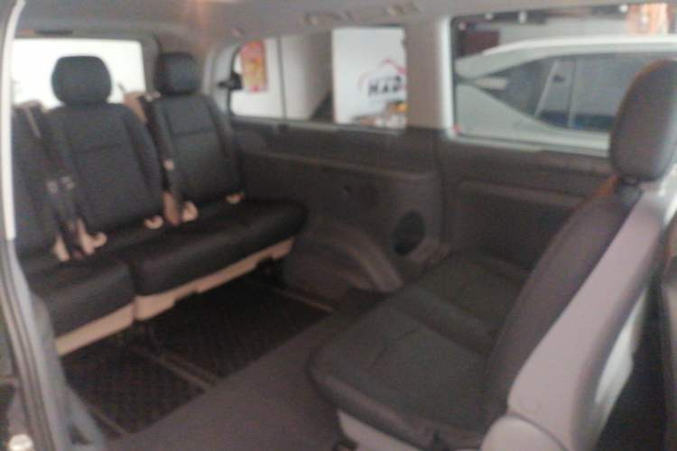 Used Mercedes-Benz Vito 2013 3.0L Elite Edition