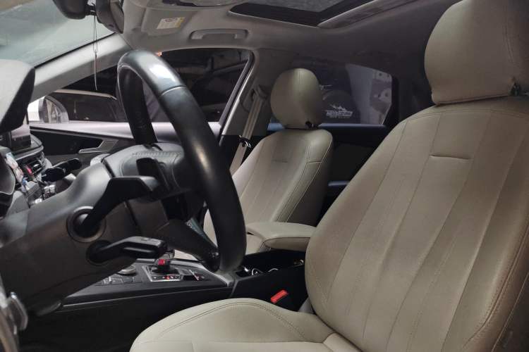 Used Audi A4L 2018 30th Anniversary Edition 40 TFSI Trendy Model