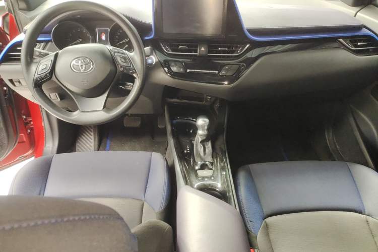 Used Toyota C-HR 2018 2.0L Leading Edition China VI