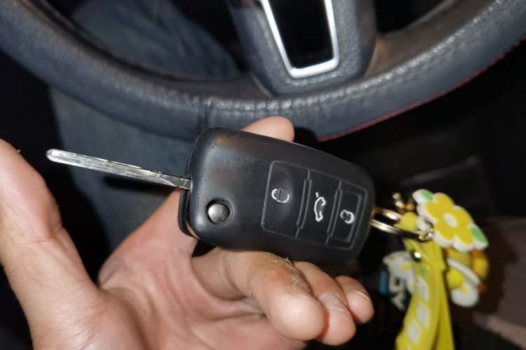 Used Volkswagen Sagitar 2014 1.6L Manual Comfort Model
