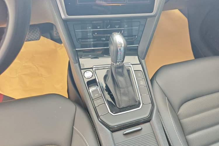 Used Volkswagen Lamando 2021 Revised Version 280TSI DSG Comfort Edition Gear Lever