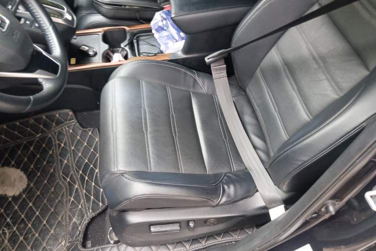 Used Honda CR-V 2021 240TURBO CVT 2WD Fashion Edition Left Front Seat