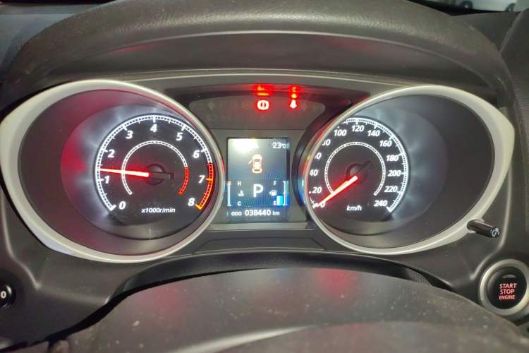 Used Mitsubishi ASX 2018 2.0L CVT Two-Wheel Drive Deluxe Edition
