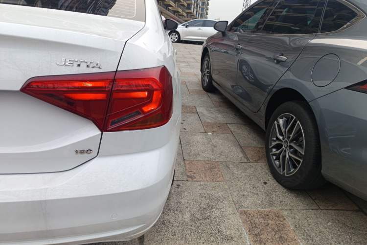 Used Volkswagen Jetta 2019 Dream Edition 1.5L Automatic Fashionable Version