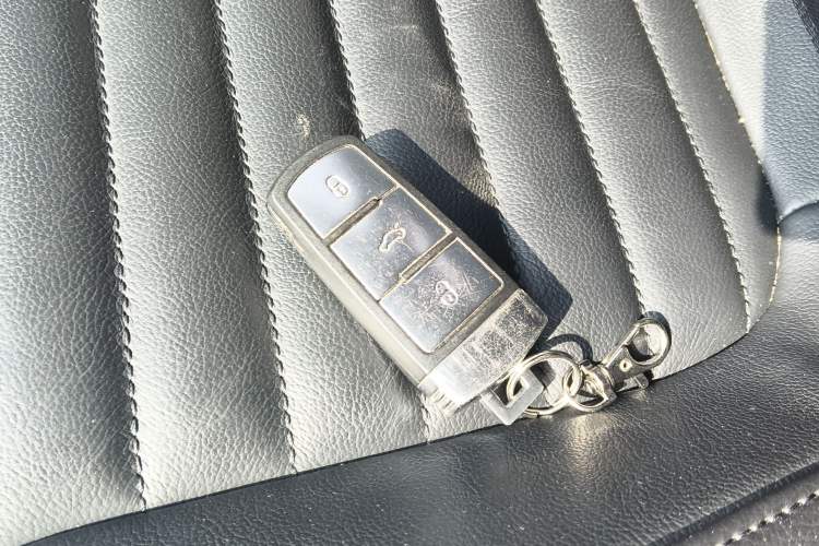 Used Volkswagen Magotan 2016 1.8TSI Smart Enjoyment Leading Model Interior 1