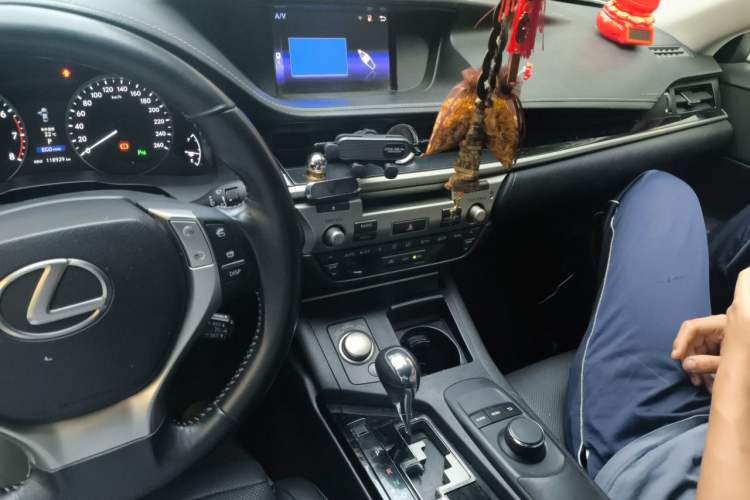 Used Lexus ES 2014 250 Comfort Edition