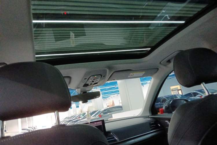 Used Audi Q5L 2024 40 TFSI Fashion Dynamic Model