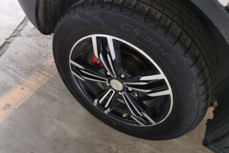 Used Zotye Domy X5 2017 Classic Edition 1.5T CVT Supreme Model
