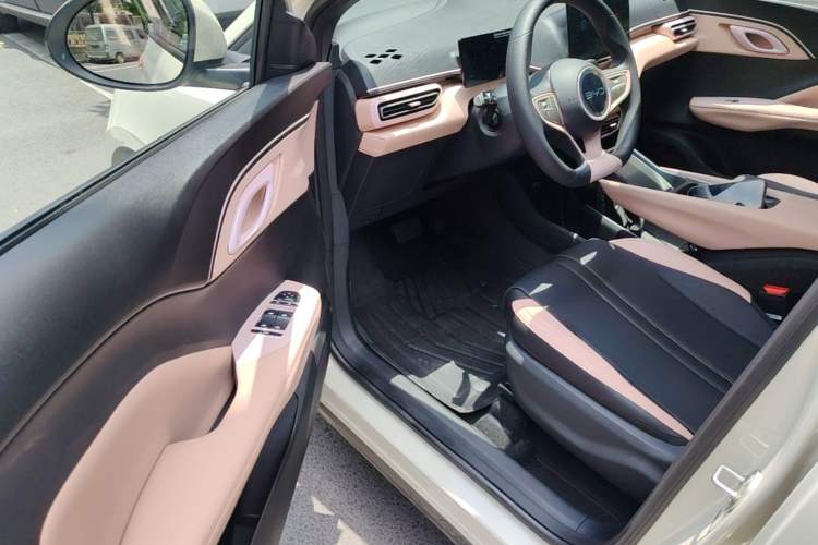 Used BYD Seagull 2025 Intelligent Driving Version 305 km Dynamic Edition
