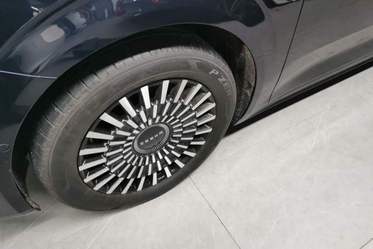 Used Zeekr 009 2022 WE Edition