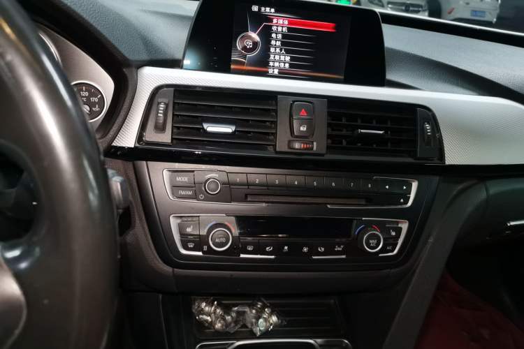 Used BMW 3 Series GT 2016 320i Design Package Edition
