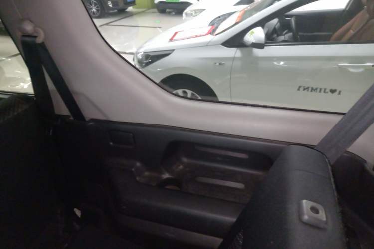 Used Suzuki Jimny 2015 1.3 AT JLX
