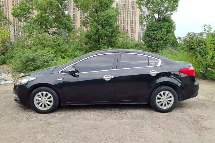 Used Kia K3 2015 1.6L Manual GL