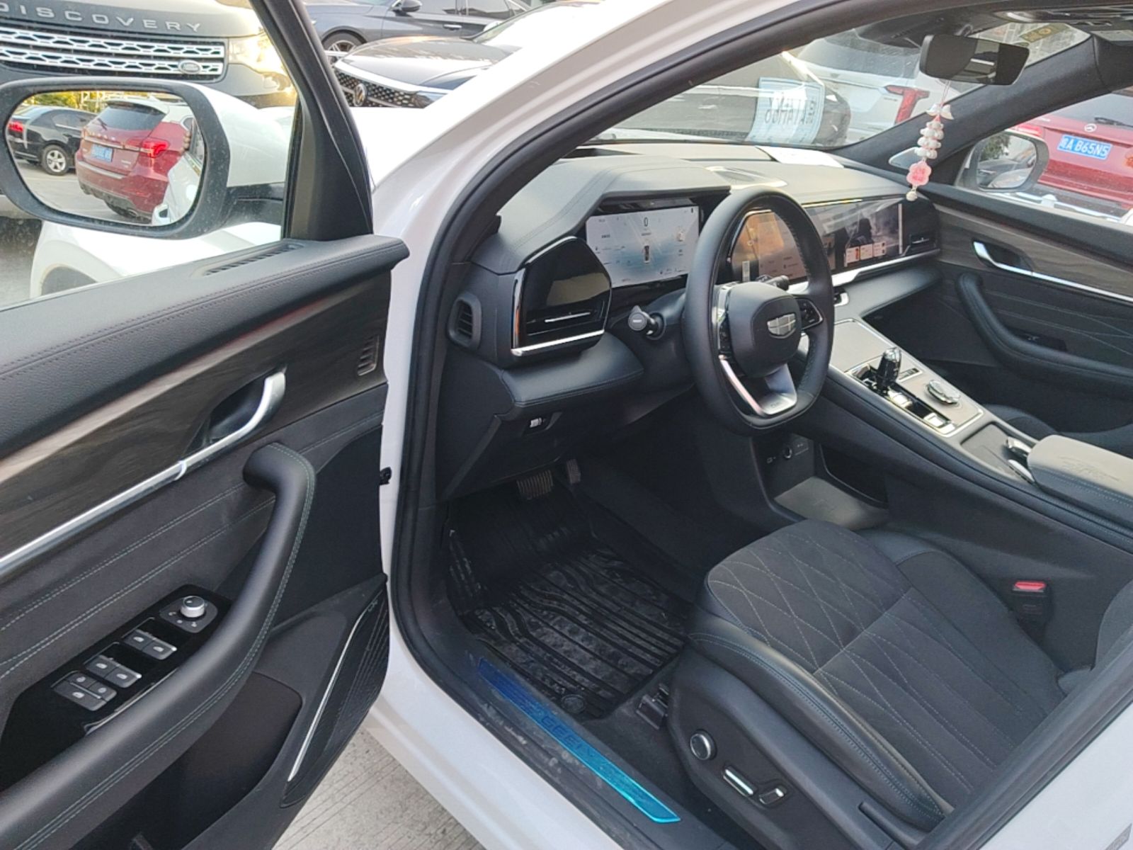 Geely Auto Monjaro L 2025 Dongfang Yao 2.0TD Automatic Lanxing Edition — снимка 18