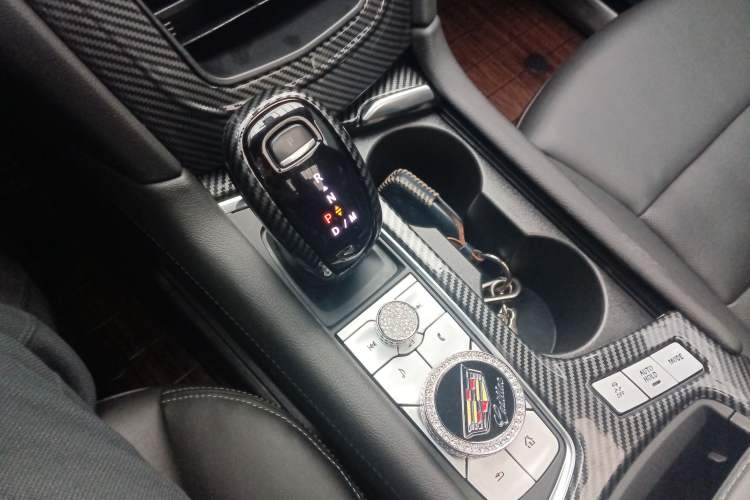 Used Cadillac XT6 2021 2.0T Six-Seater Four-Wheel-Drive Luxury Version