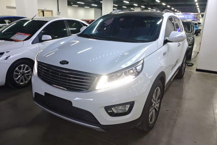 Used Kia Sportage R 2015 2.0L Automatic Two-Wheel Drive DLX Model