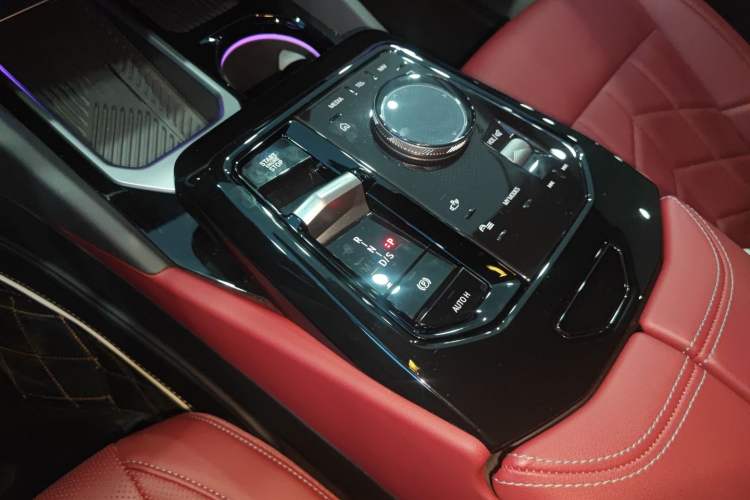 Used BMW 5 Series 2024 530Li Leading Luxury Package
