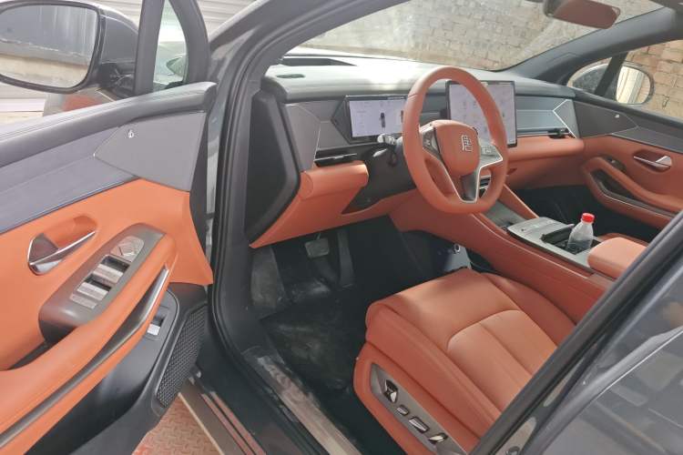 Used BYD Tang L 2025 EV 600KM All-Wheel-Drive LiDAR Flagship Model