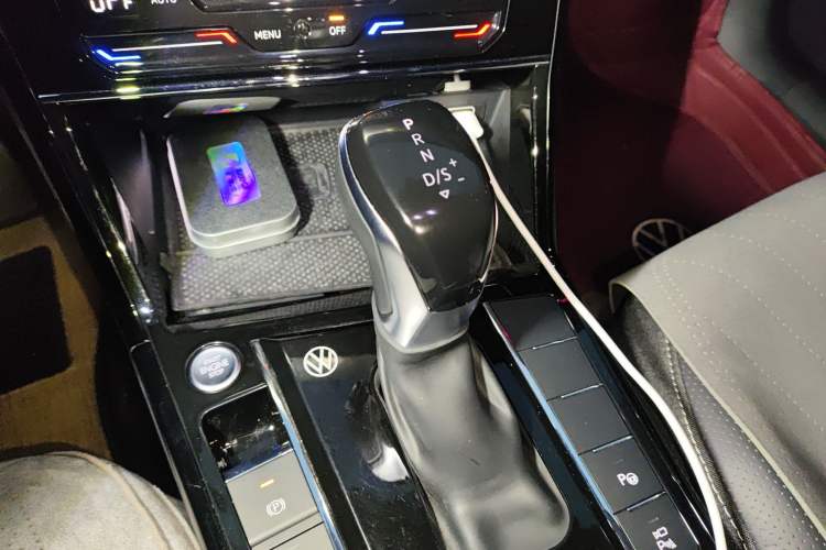 Used Volkswagen Passat 2024 380TSI Starry Dragon Edition