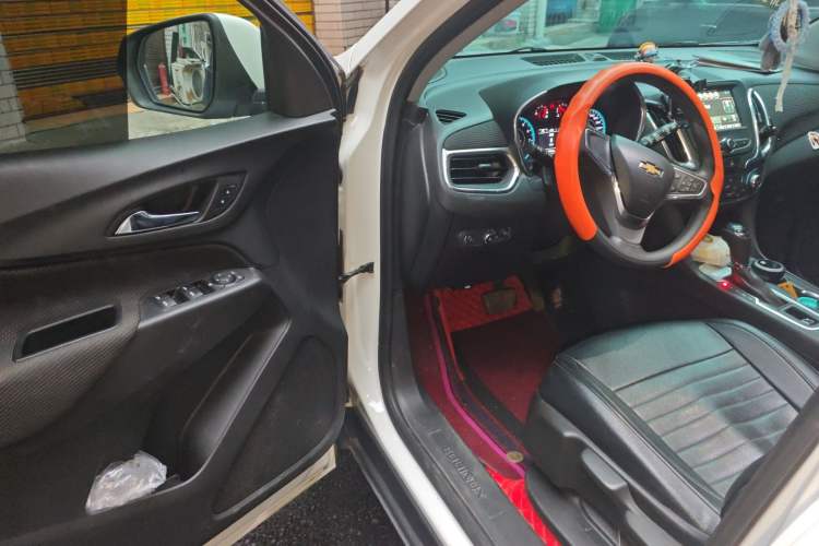 Used Chevrolet Equinox 2019 535T Automatic Lingjie Edition China VI Standard Driver Seat