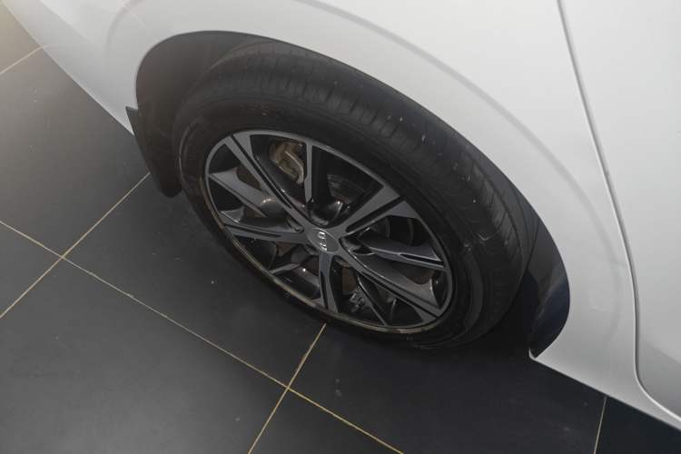 Used Geely Auto Emgrand 2022 4th Generation 1.5L CVT Luxury Model Exterior 5