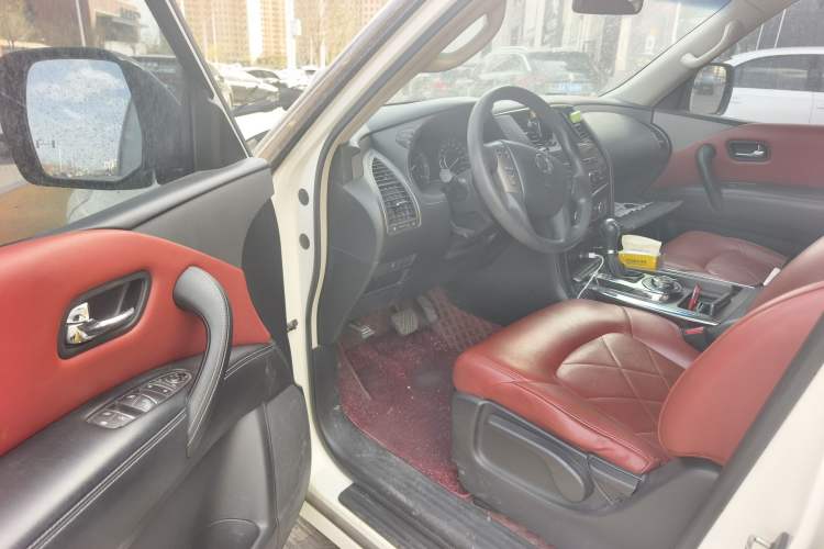 Used Nissan Patrol  Driver Seat