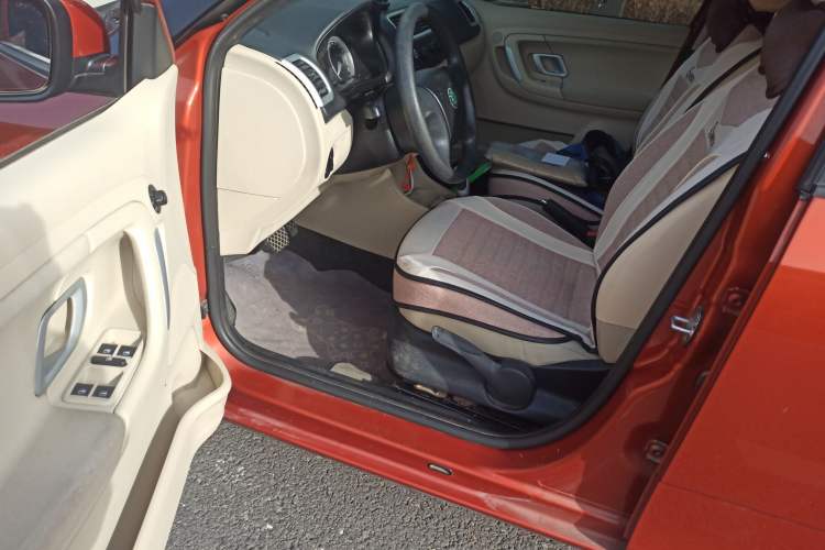 Used Skoda Fabia 2011 1.6L Automatic Crystal Edition