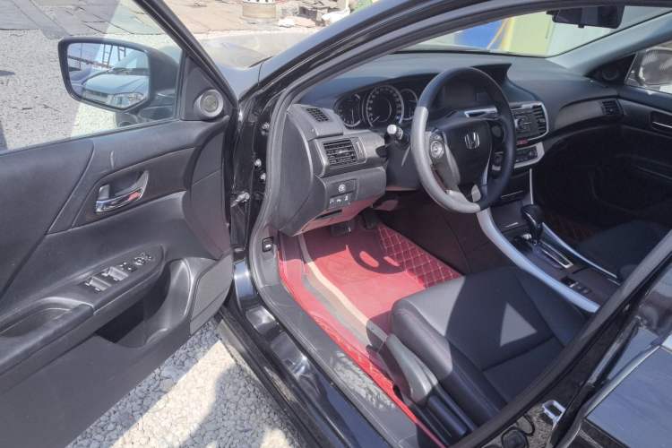 Used Honda Accord 2014 2.0L LX Comfort Edition Driver Seat
