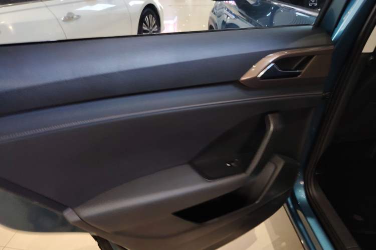 Used Volkswagen Tharu 2019 280TSI Two-Wheel Drive Luxury Version China VI Standard