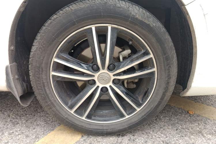 Used BYD Surui 2015 Revised 1.5L Manual Flagship Version