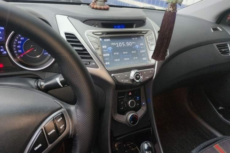 Used Hyundai Elantra (5th Generation / Langdong) 2016 1.6L Automatic Prestige Model